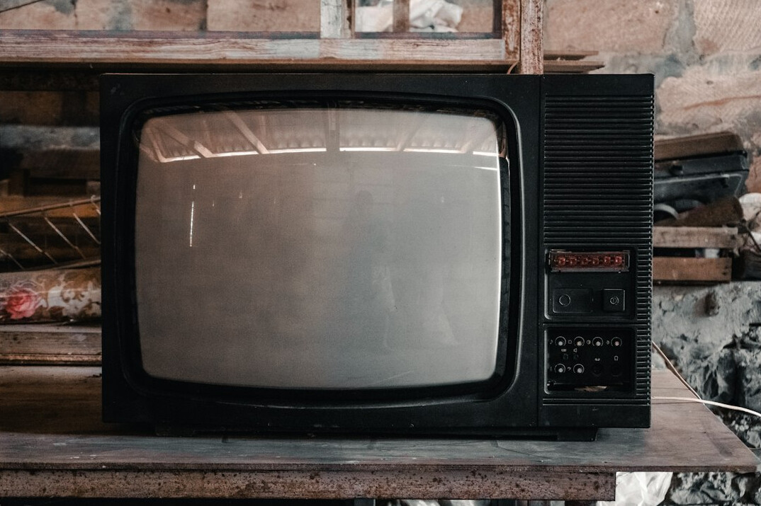 retro tv commercial